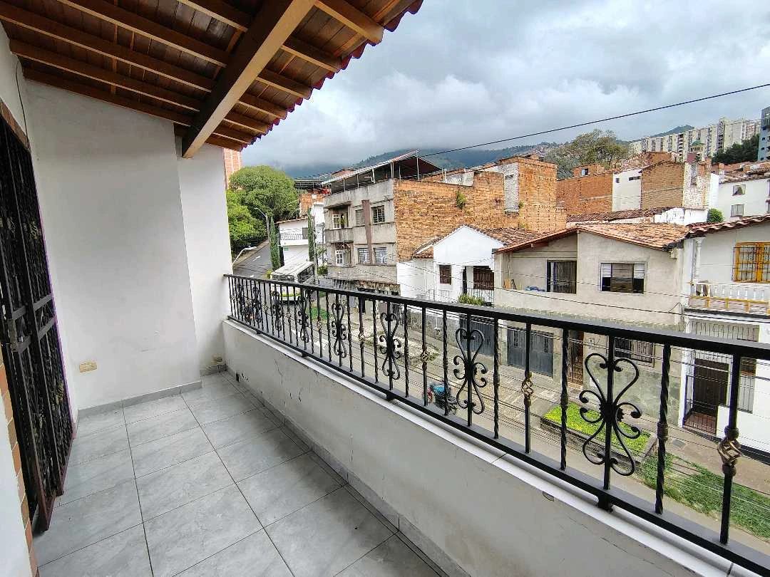 Apartamento en arriendo sector Villa Hermosa