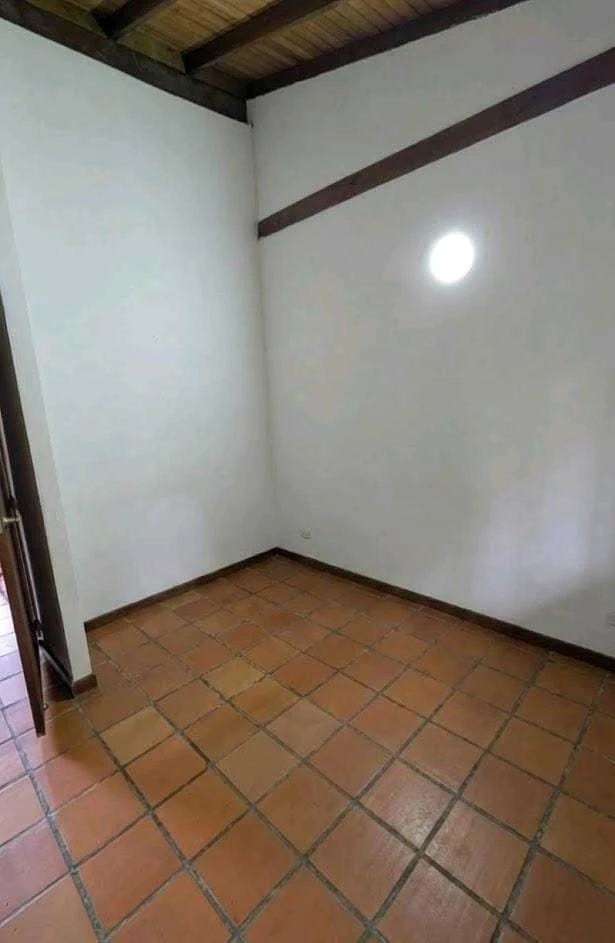 Casa en arriendo sector el Tesoro