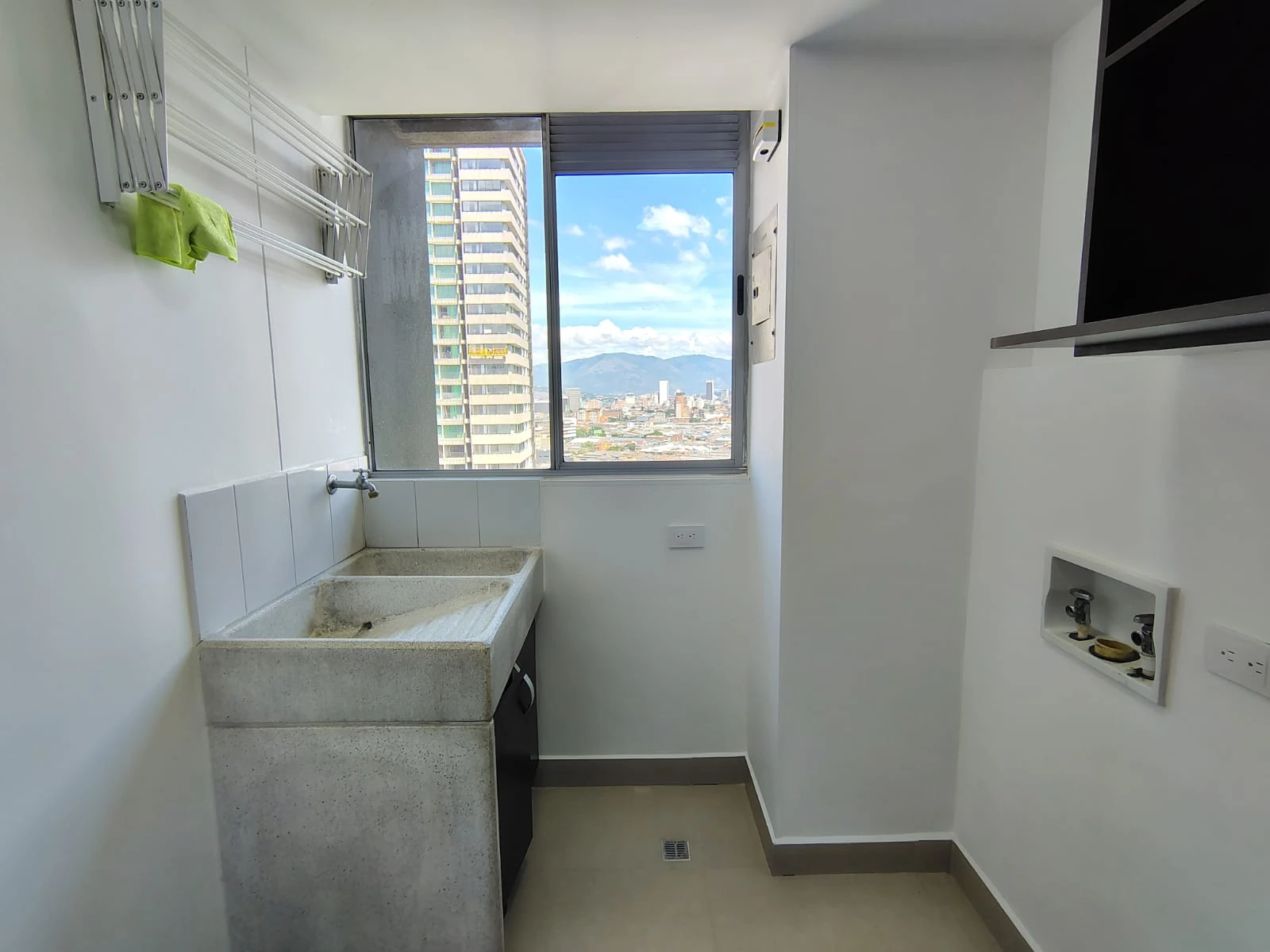 Apartamento en arriendo sector Ciudad del Rio