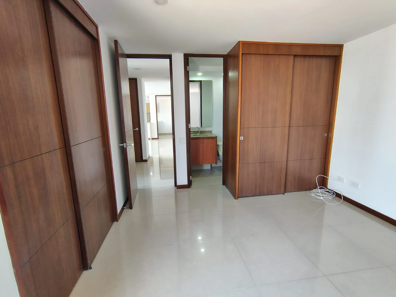 Apartamento en arriendo sector Ciudad del Rio