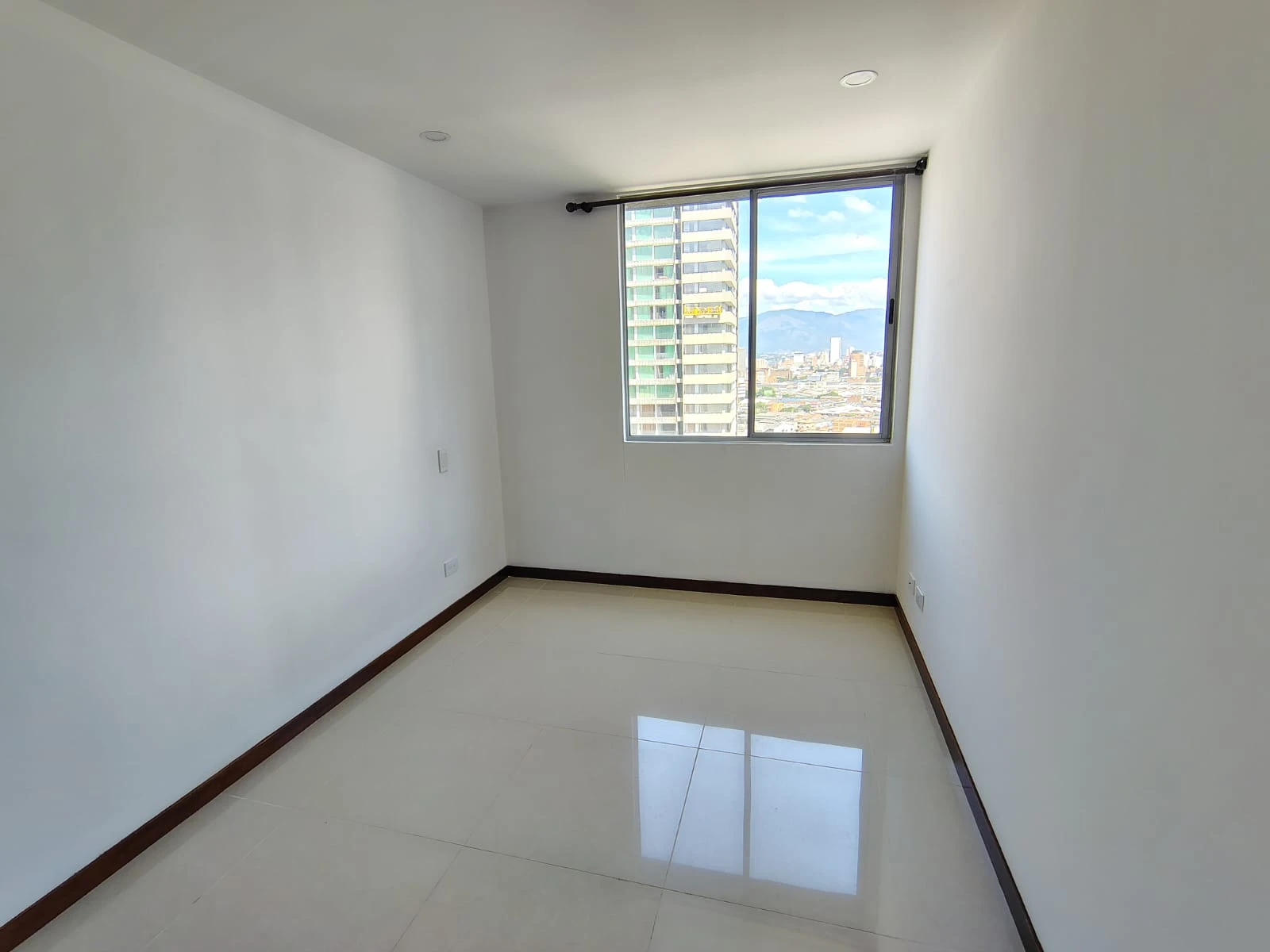 Apartamento en arriendo sector Ciudad del Rio