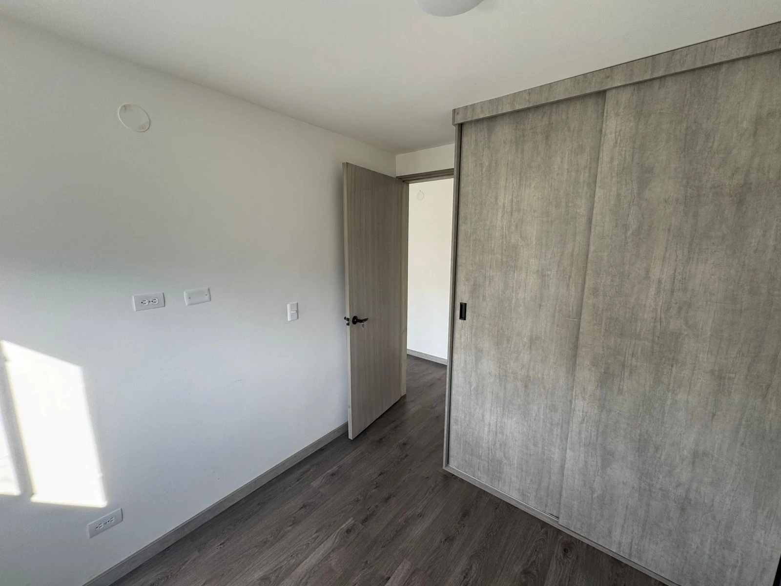 Apartamento en venta en sector Navarra