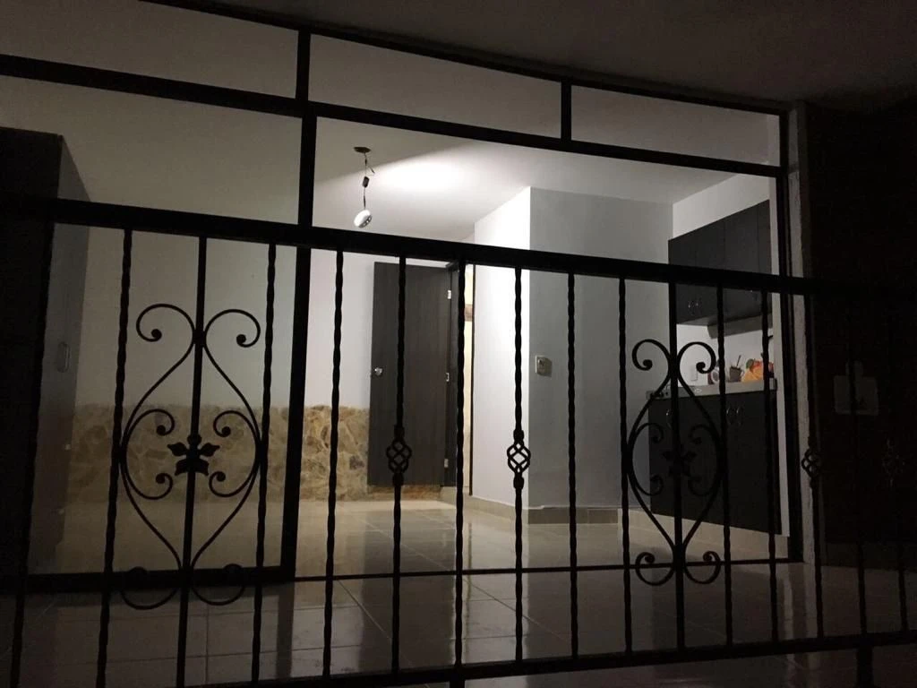 ARRIENDO APARTAMENTO SECTOR EL TESORO