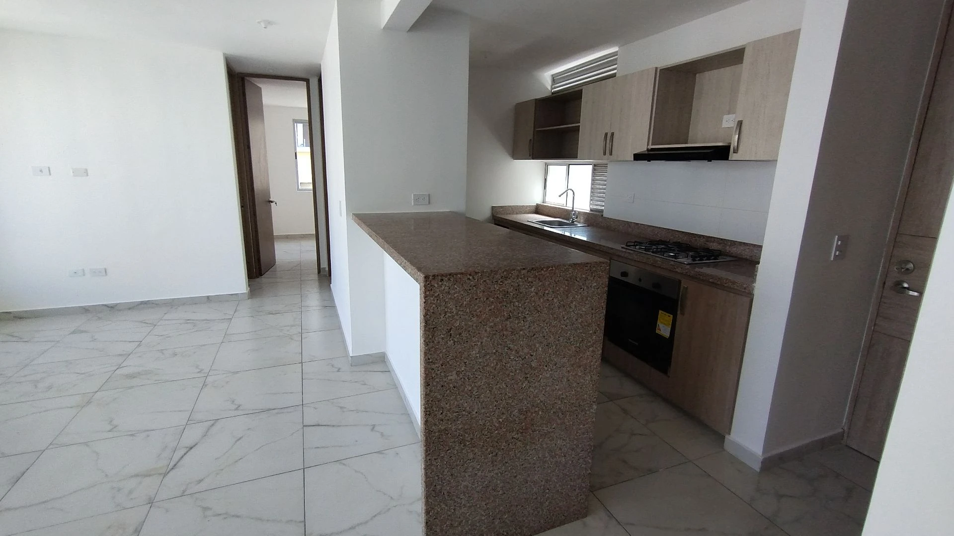 APARTAMENTO EN ARRIENDO EN ALAMEDA DEL RÍO