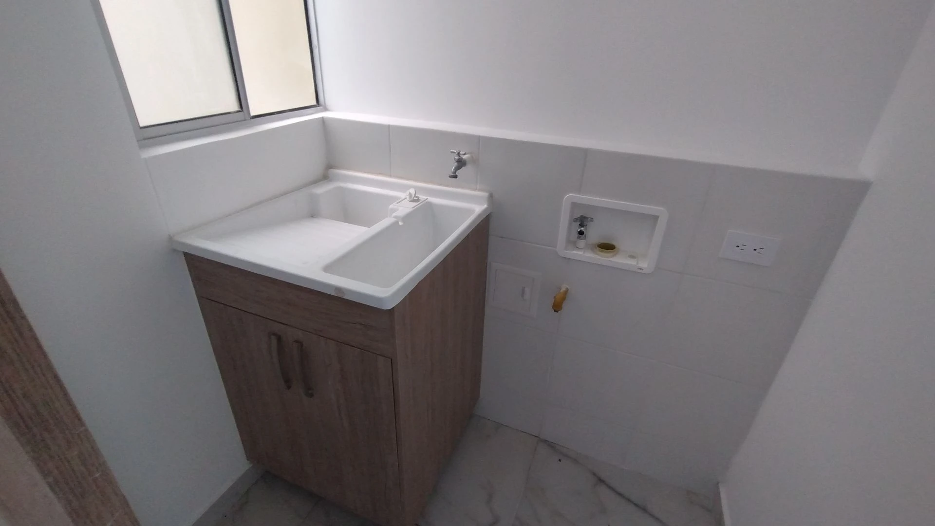 APARTAMENTO EN ARRIENDO EN ALAMEDA DEL RÍO