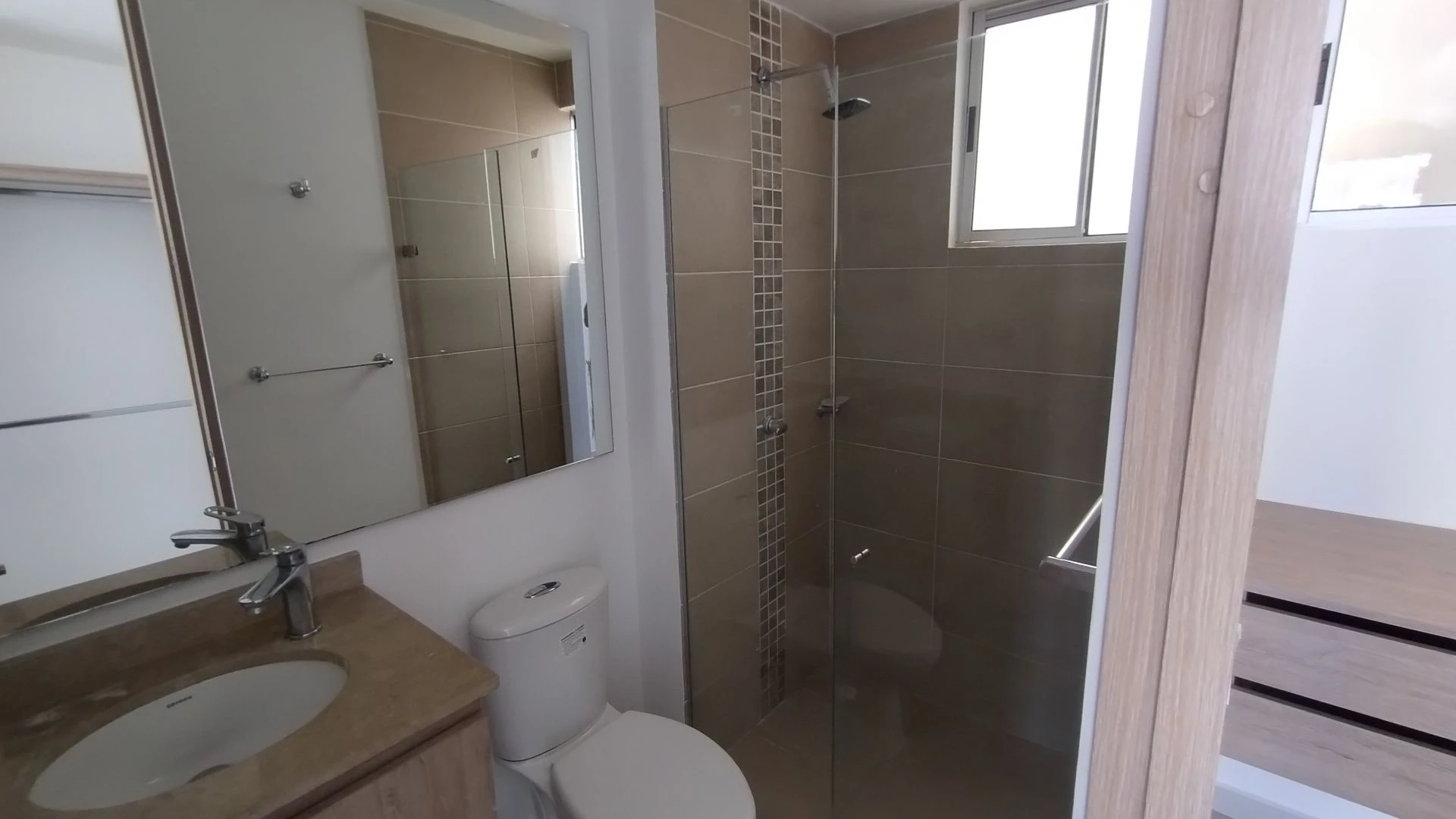 APARTAMENTO EN ARRIENDO EN ALAMEDA DEL RÍO