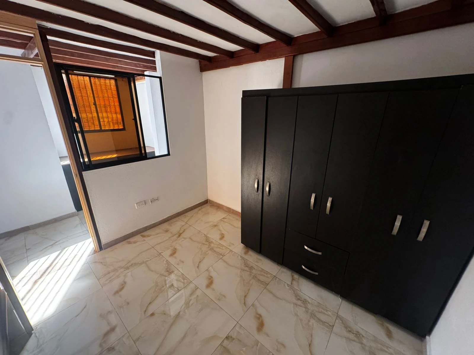 Apartamento en arriendo sector Barrio Perez