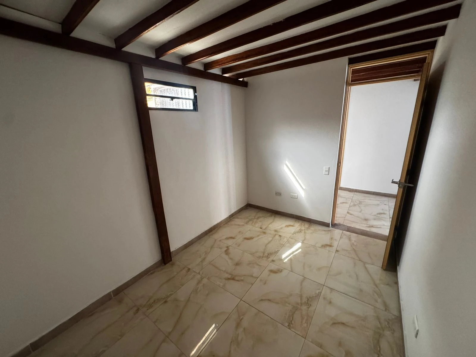 Apartamento en arriendo sector Barrio Perez