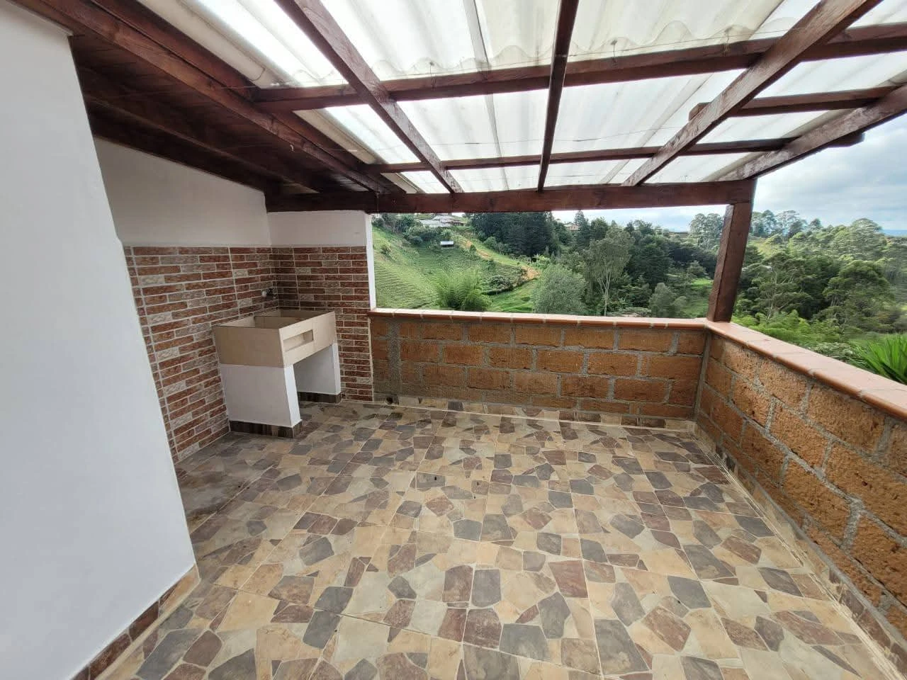 Casa en arriendo en Rionegro Vereda La Laja