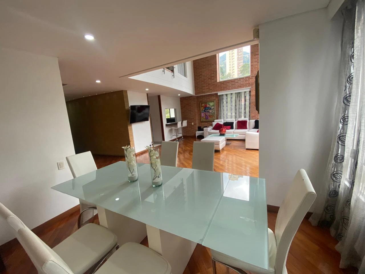 Arriendo Apartamento en el Poblado en el Tesoro