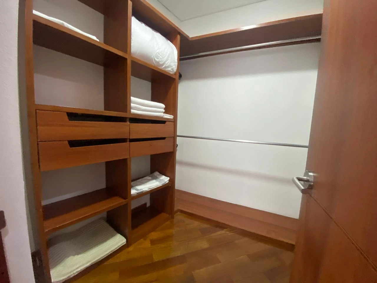 Arriendo Apartamento en el Poblado en el Tesoro