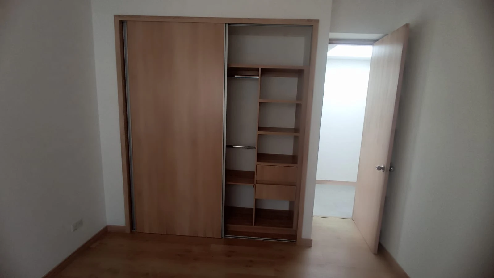 Casa en arriendo en Rionegro sector Gualanday