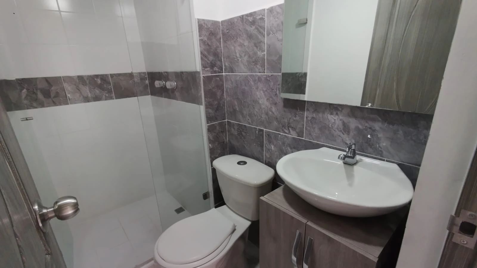 Apartamento En Arriendo Sector Altos De Calasanz