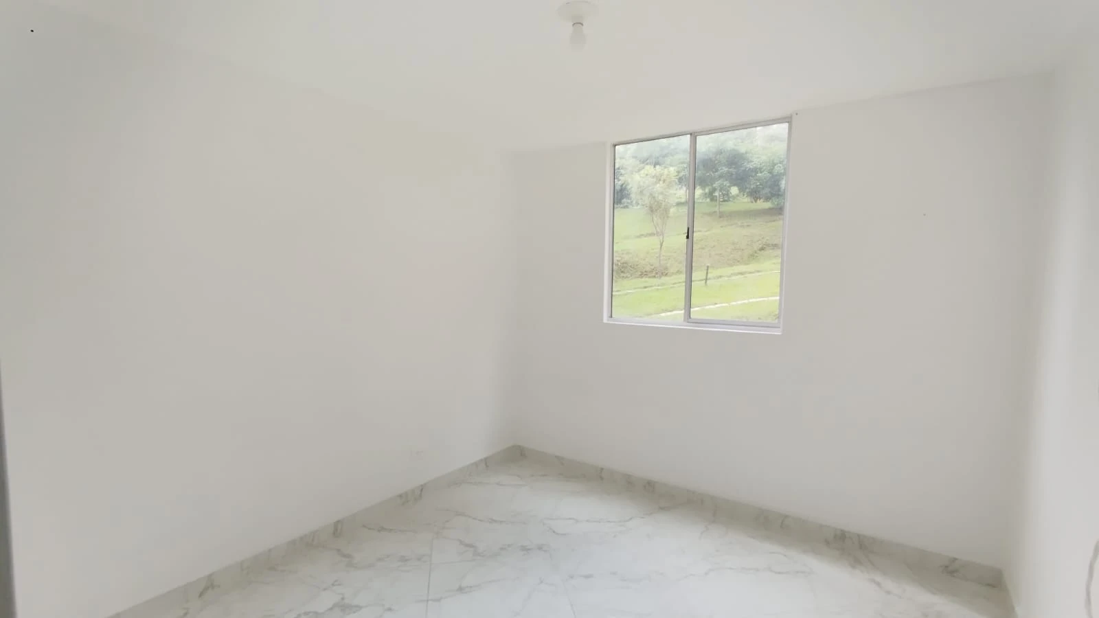 Apartamento En Arriendo Sector Altos De Calasanz