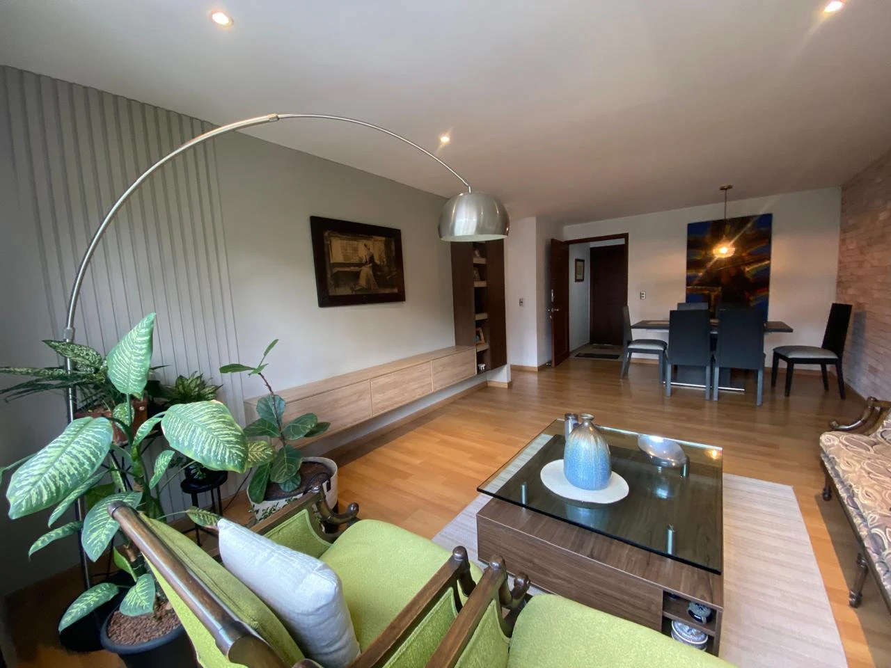 Arriendo Apartamento en el Poblado Castropol