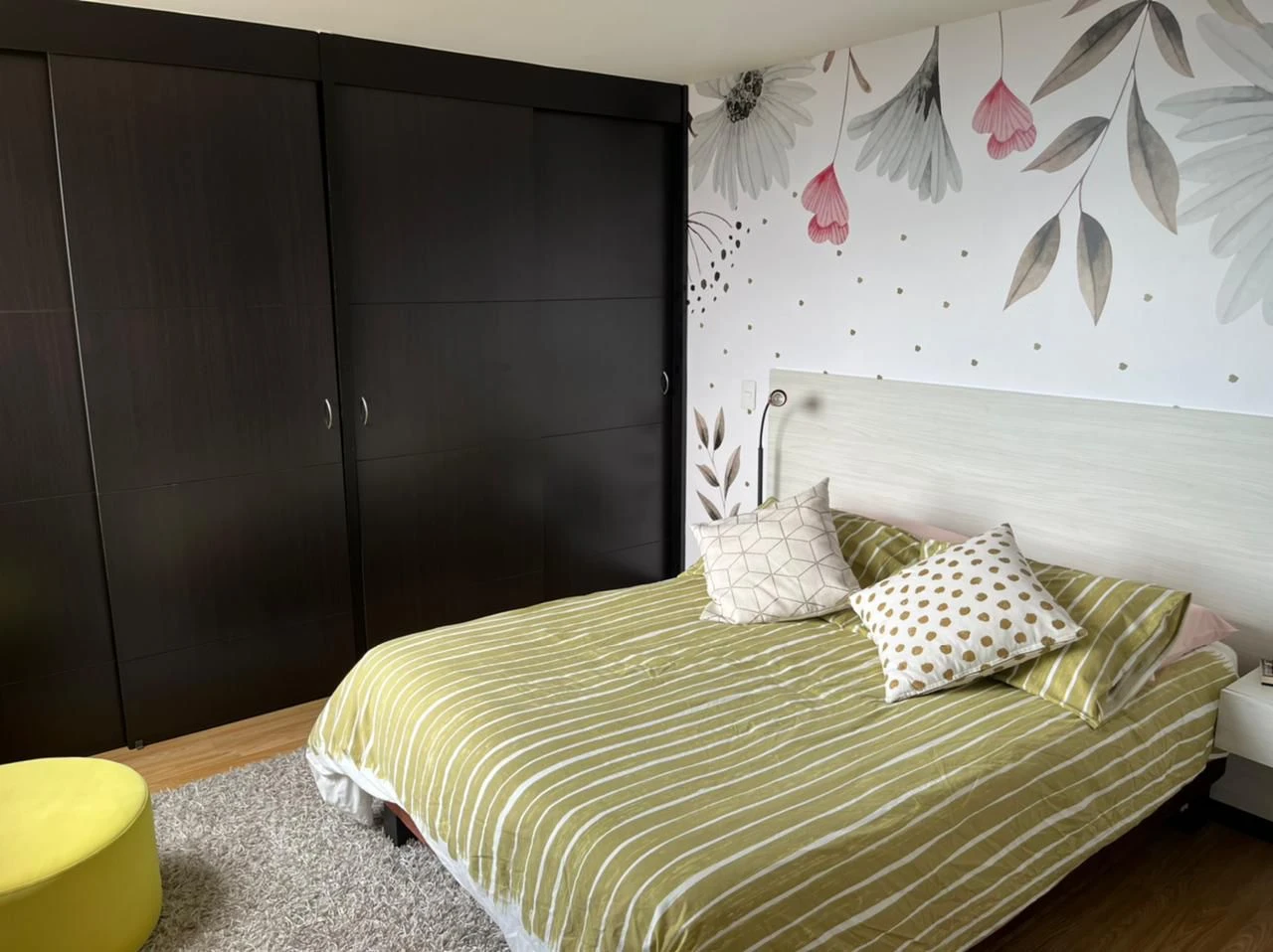 Arriendo Apartamento en el Poblado  Loma de los Gonzales