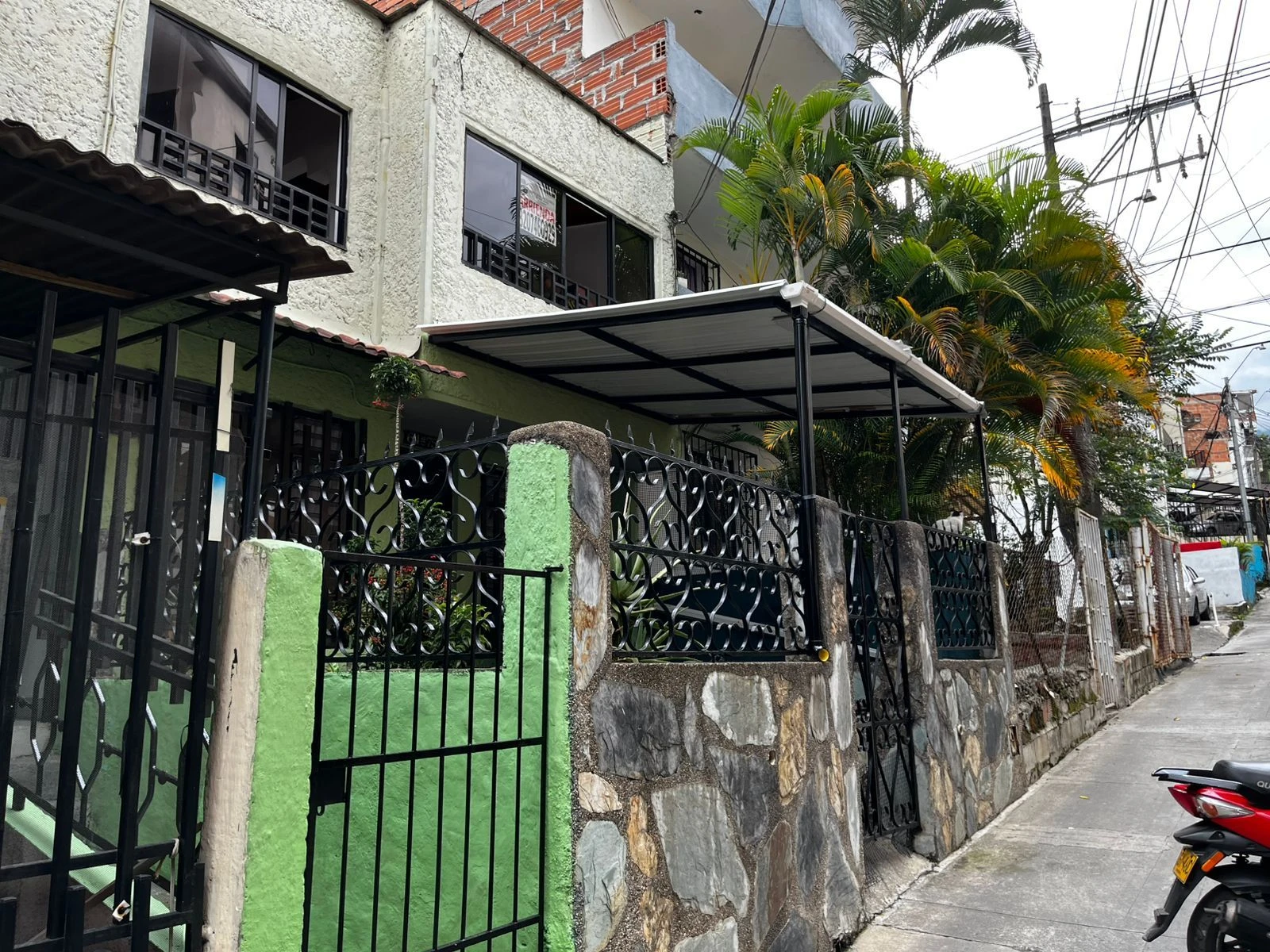 Apartamento en Arriendo Las Brisas Medellin