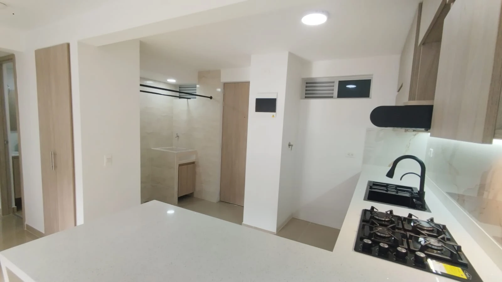Apartamento En Arriendo Sector Calasanz Parte Alta