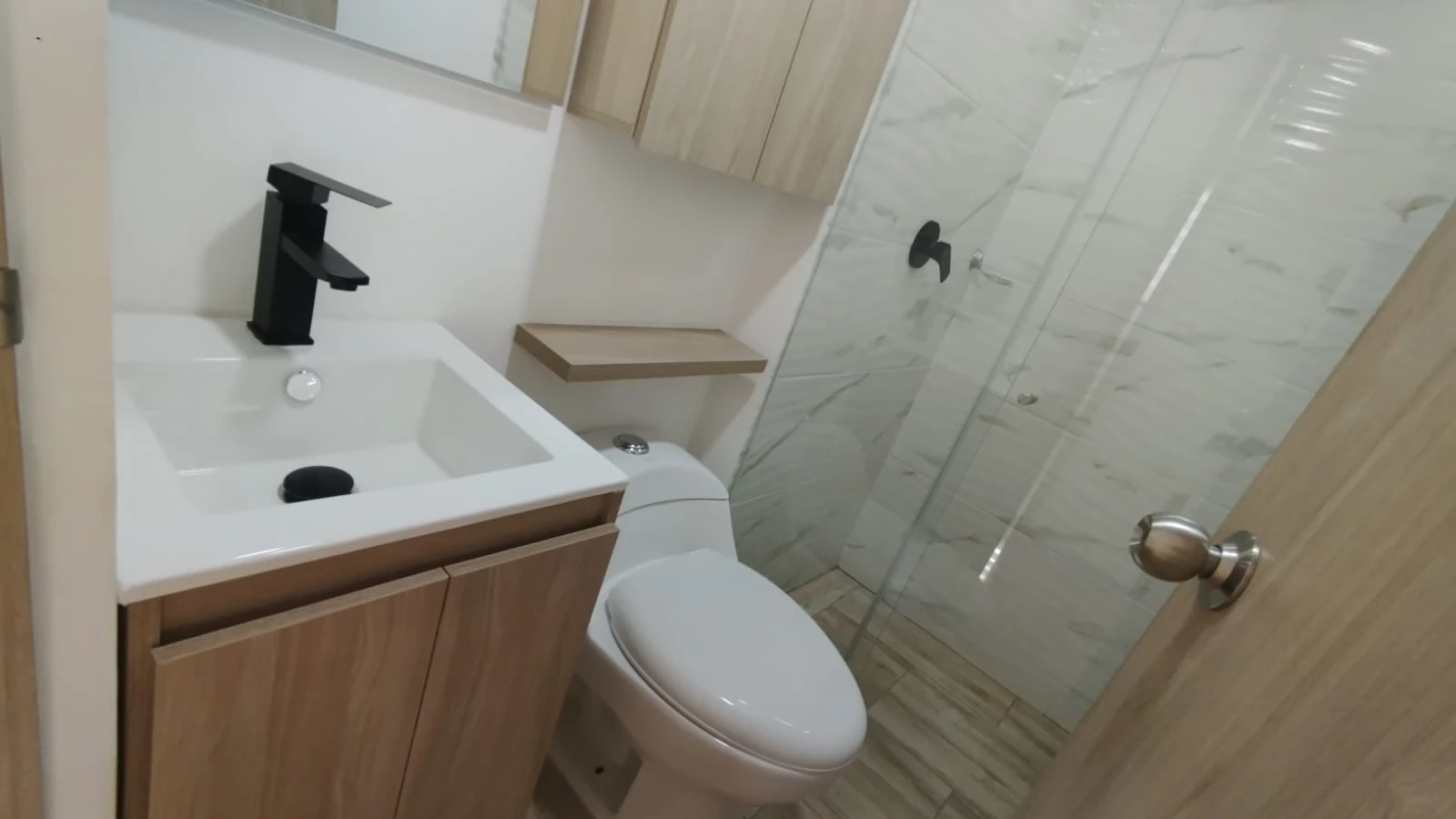 Apartamento En Arriendo Sector Calasanz Parte Alta