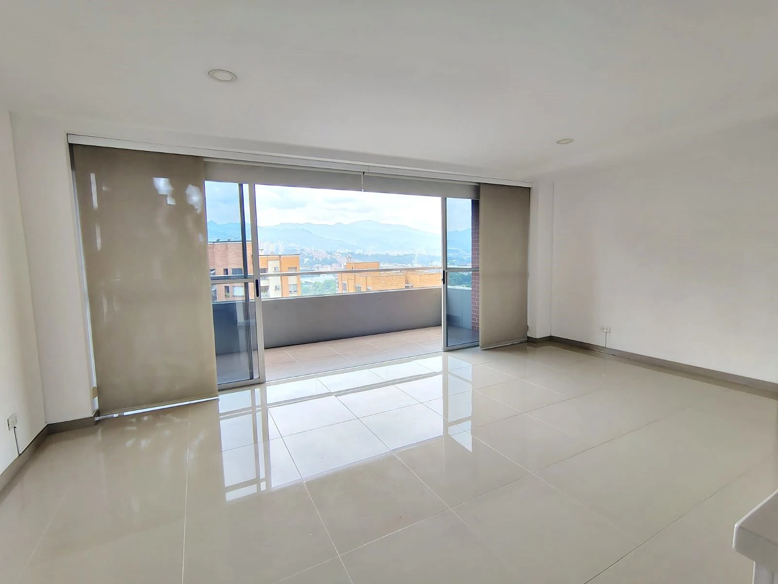 Apartamento en arriendo sector Santa Maria de los Angeles