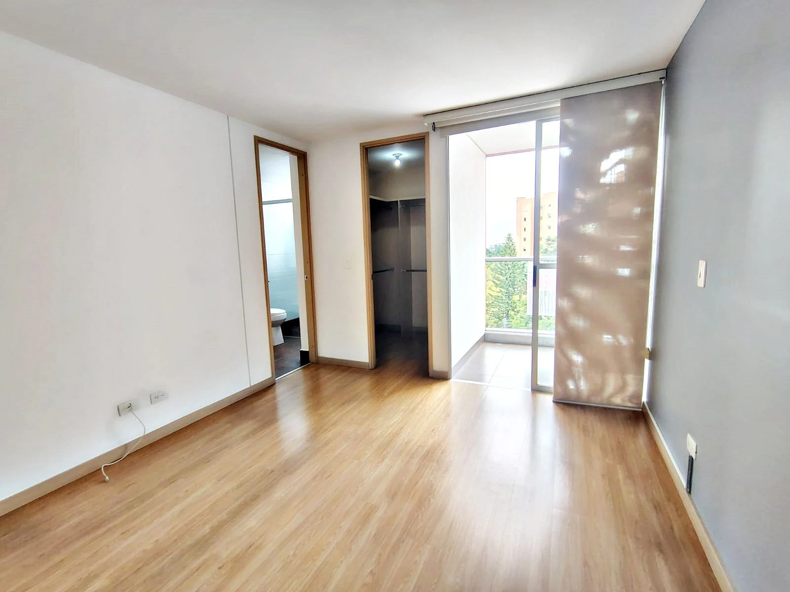 Apartamento en arriendo sector Santa Maria de los Angeles
