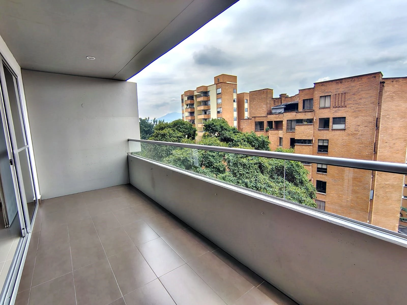 Apartamento en arriendo sector Santa Maria de los Angeles