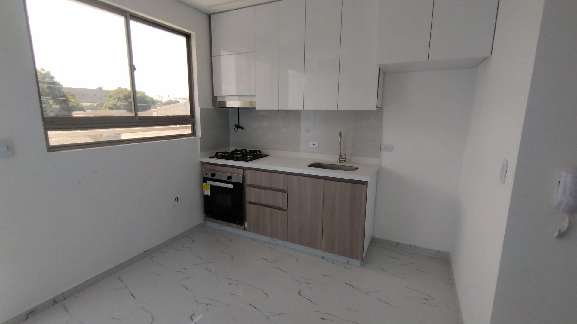APARTAMENTO EN VENTA BARRIO LA ALBORAYA
