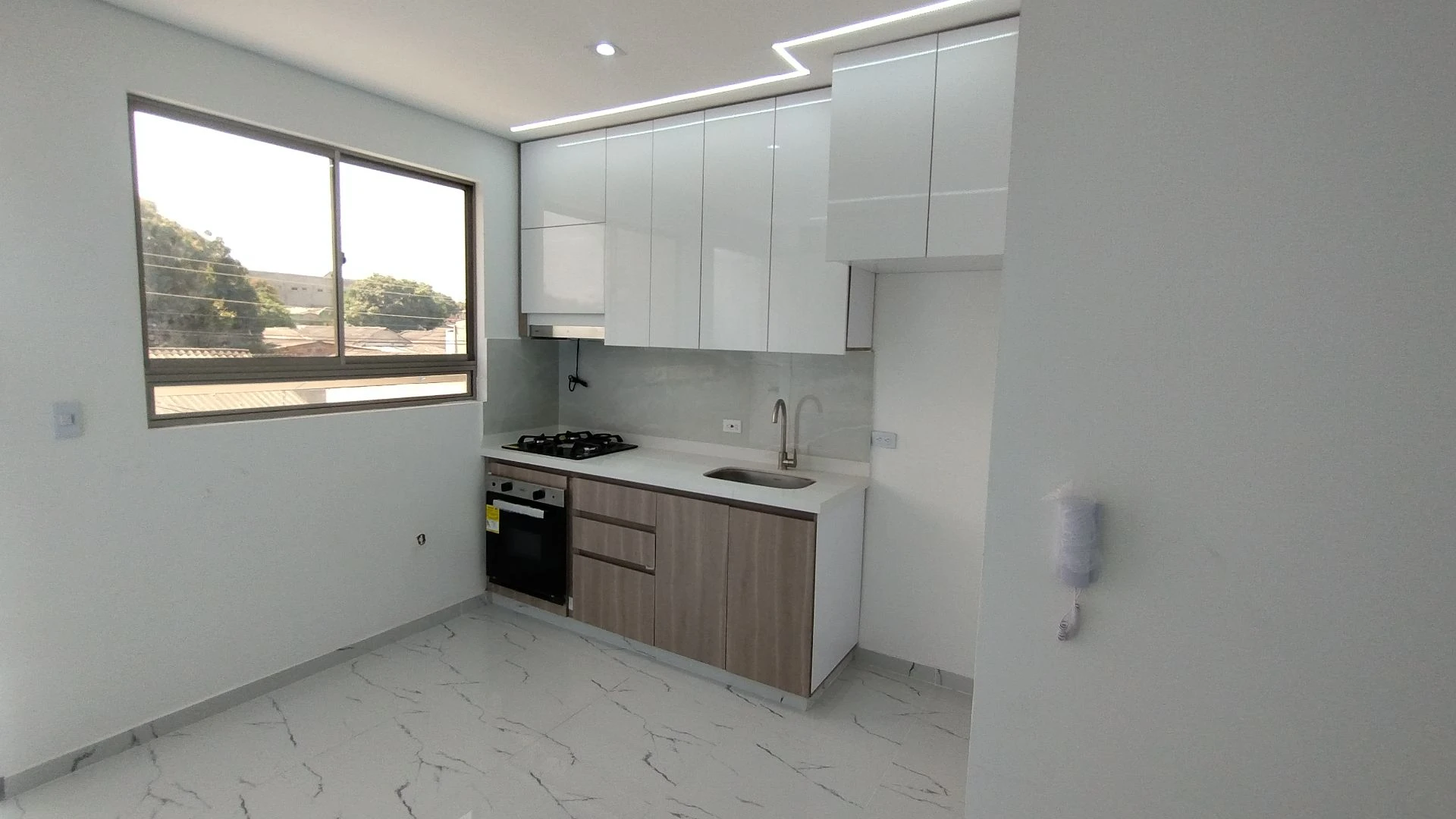 APARTAMENTO EN VENTA BARRIO LA ALBORAYA
