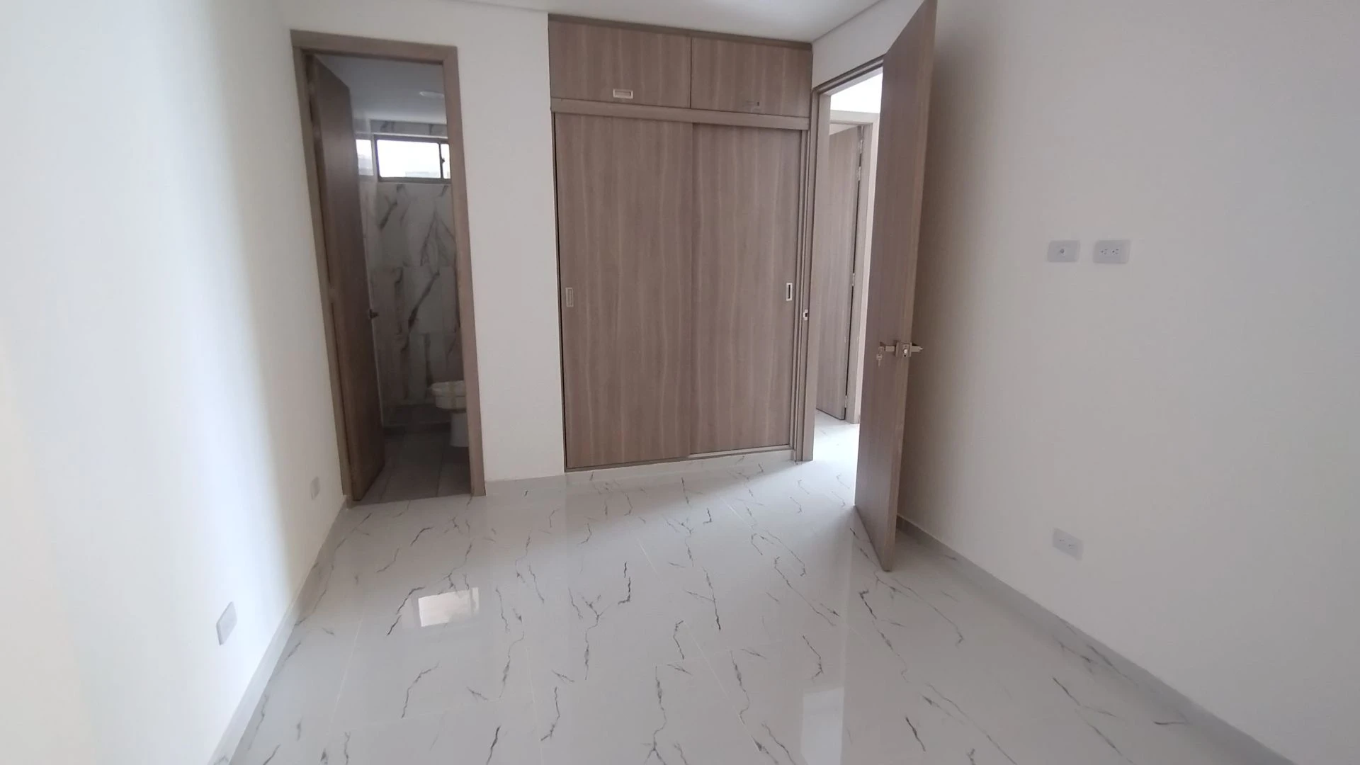 APARTAMENTO PARA VENTA BARRIO ALBORAYA