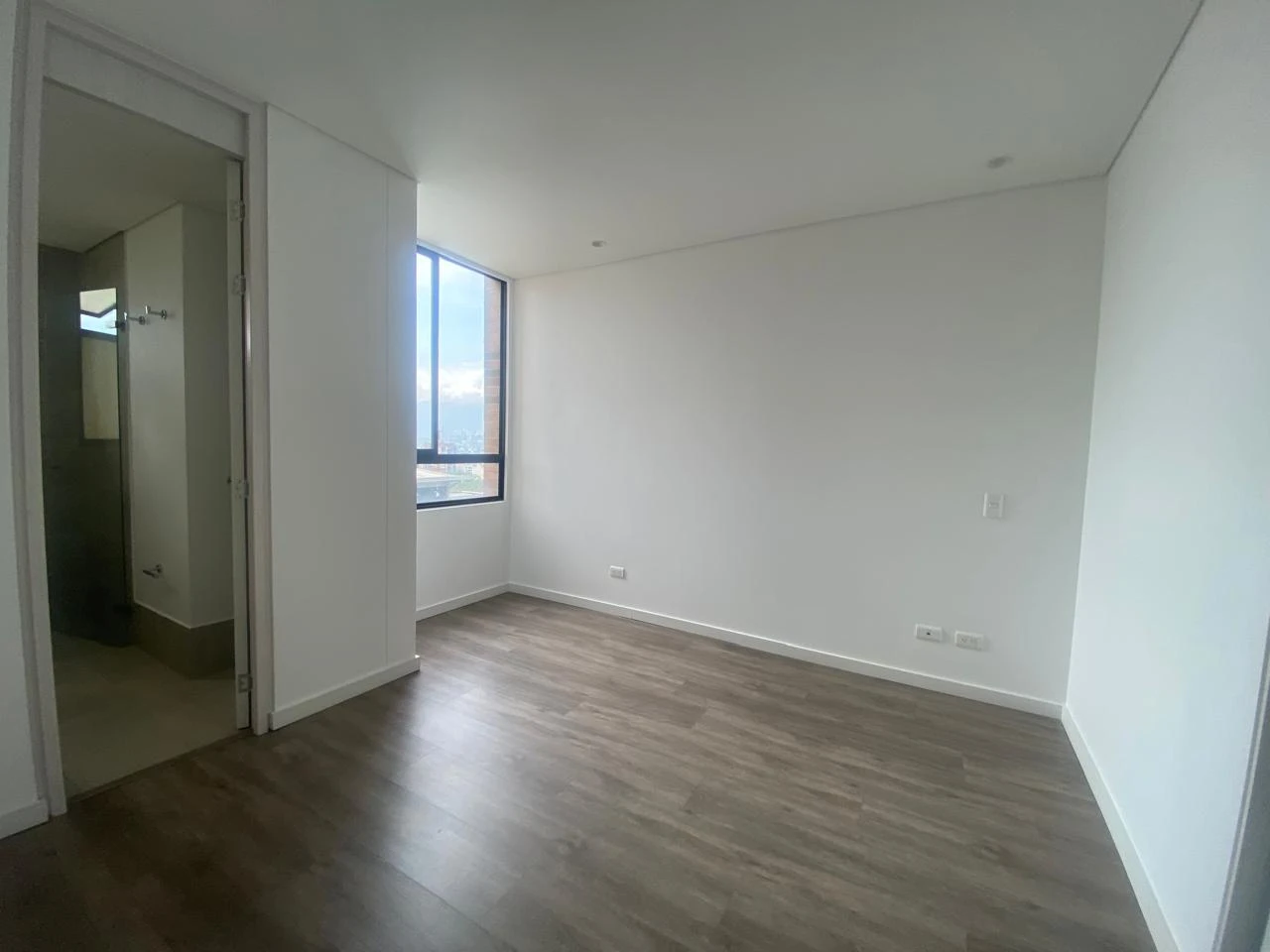 Arriendo Apartamento en el Poblado Sector la Linde
