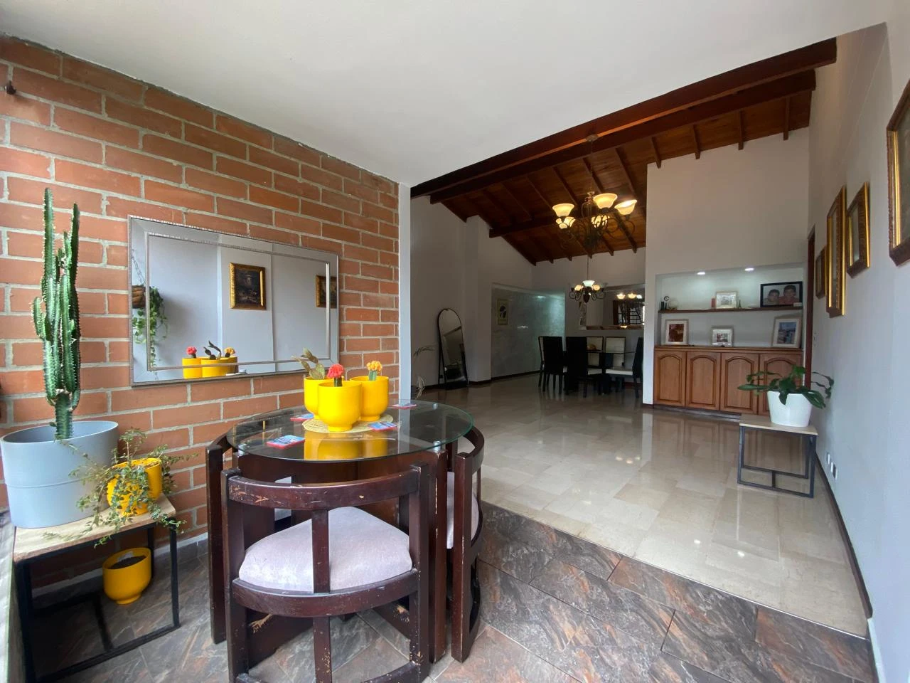 Arriendo Apartamento en el Poblado Sector la Frontera