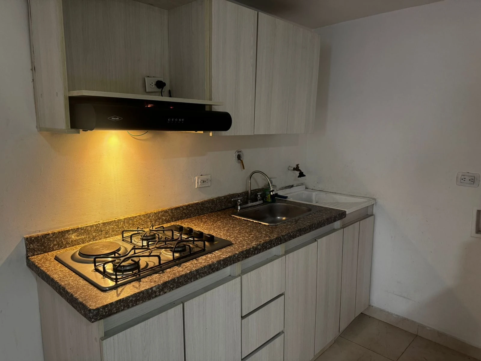 Apartaestudio en arriendo sector Barrio Peréz