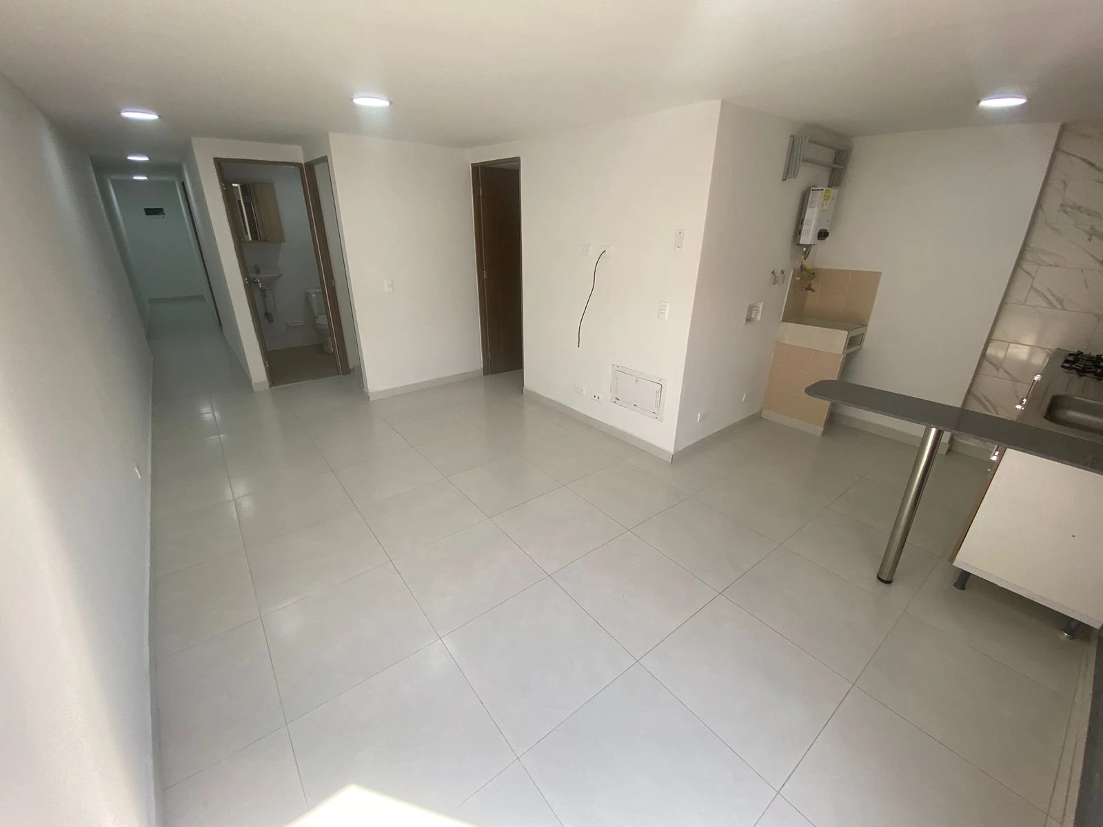 Apartamento en arriendo en la Obra 2000