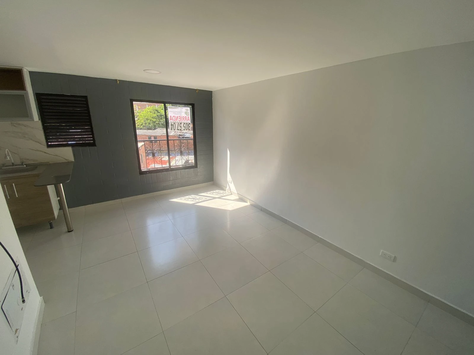 Apartamento en arriendo en la Obra 2000