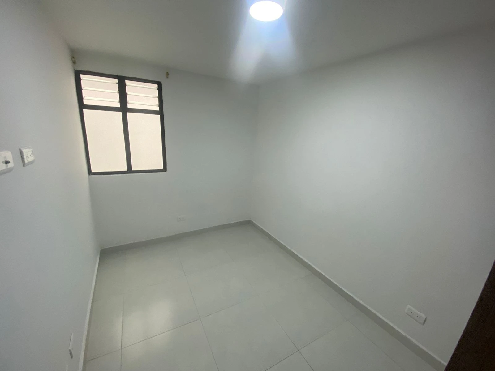Apartamento en arriendo en la Obra 2000