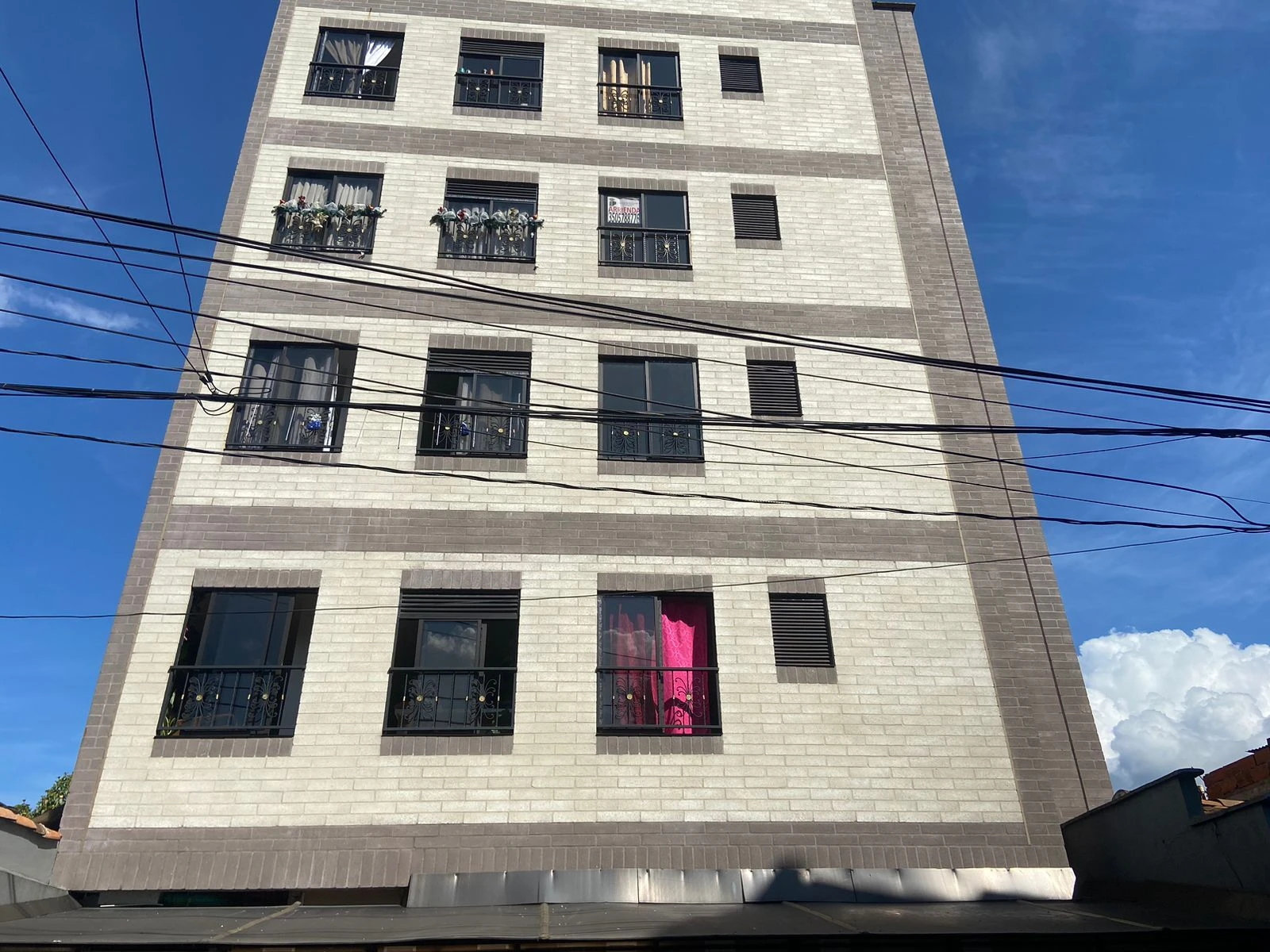 Apartamento en arriendo en la Obra 2000