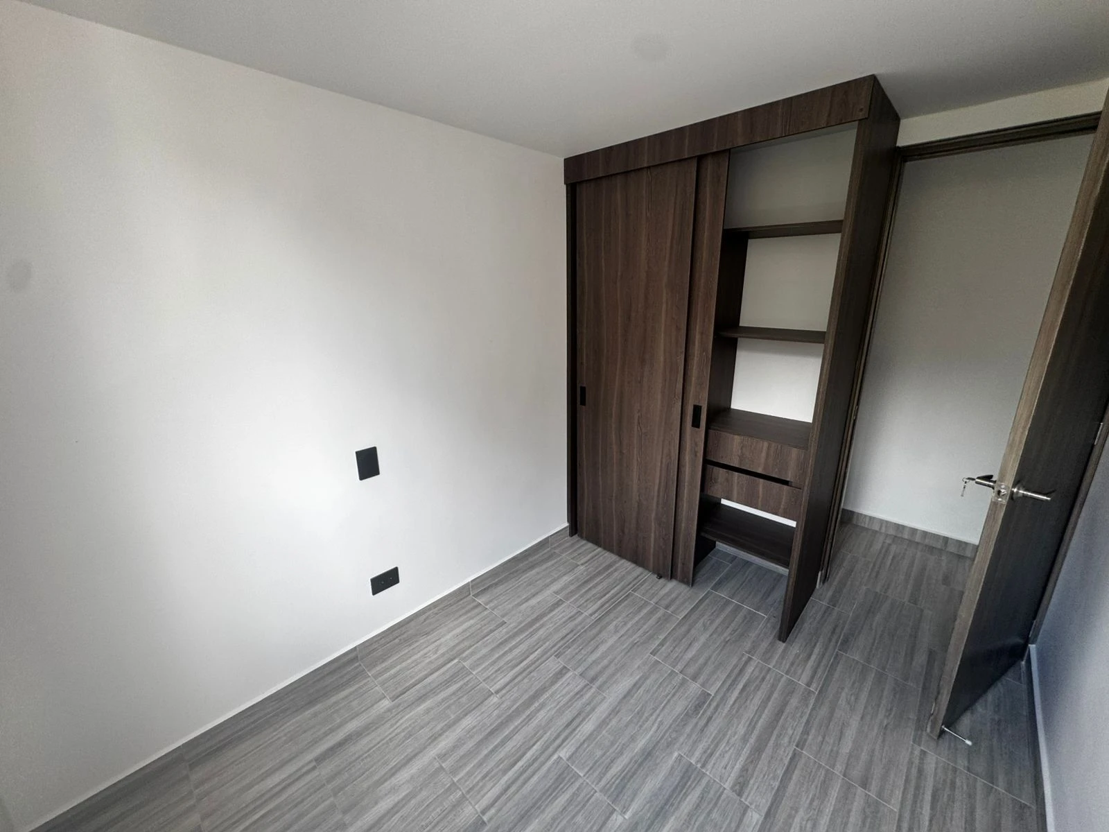 Apartamento en arriendo para estrenar sector los puertos