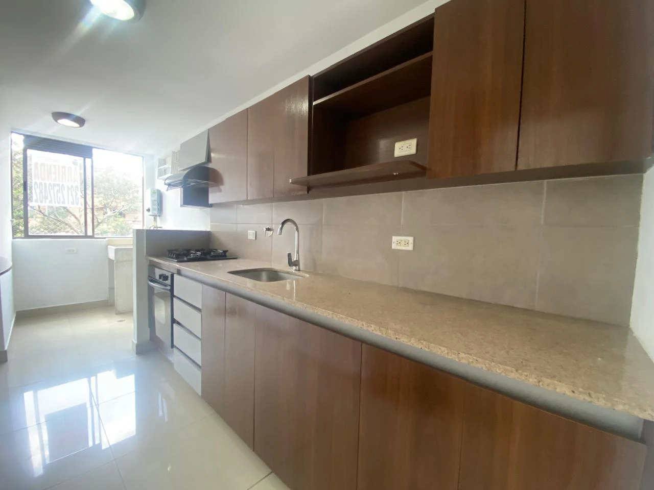 Arriendo Apartamento en el Poblado la Frontera