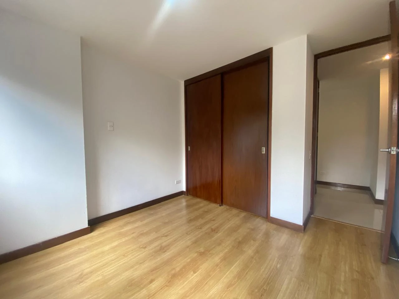 Arriendo Apartamento en el Poblado la Frontera