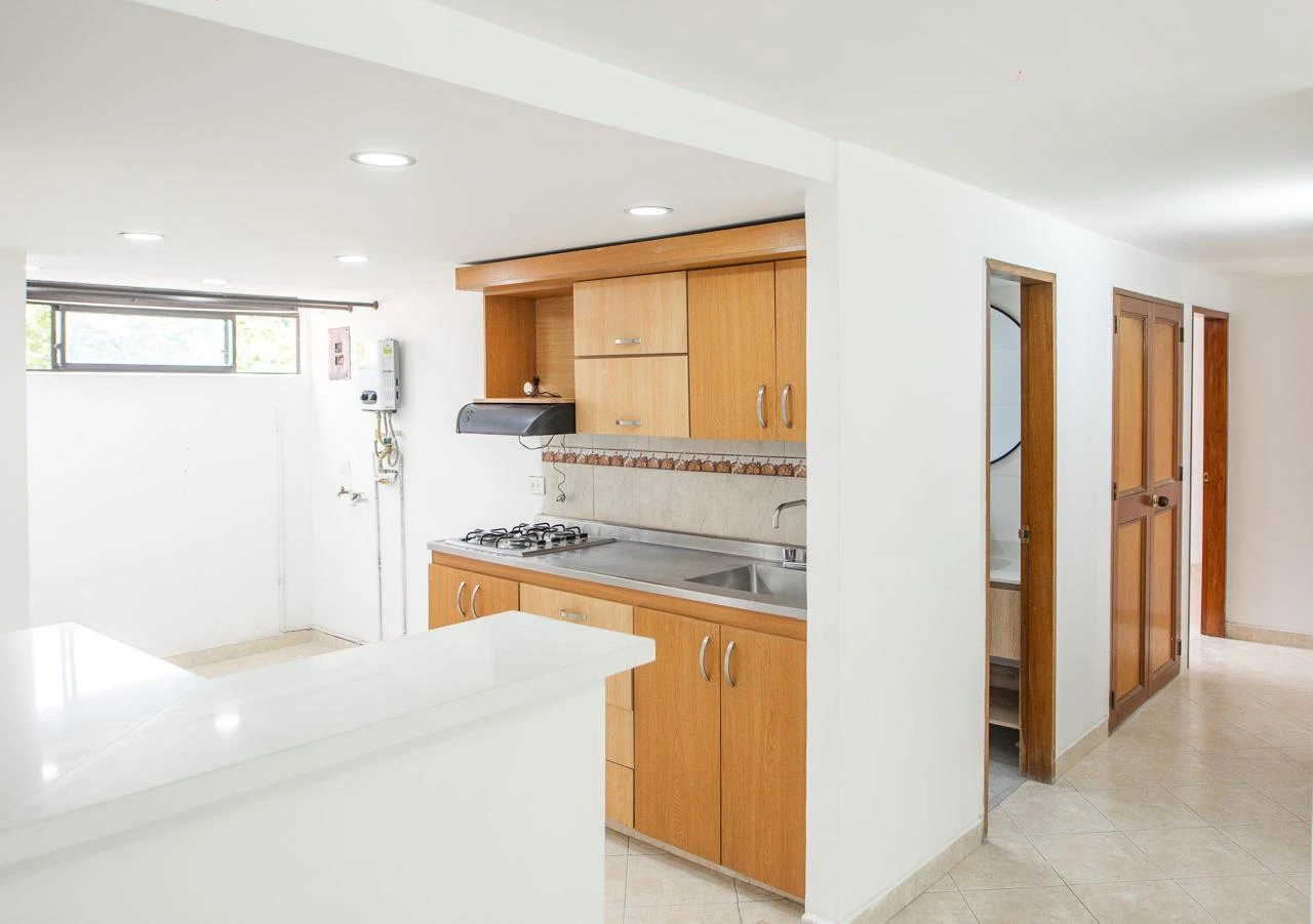 Arriendo Apartamento en Envigado Sector los Almendros