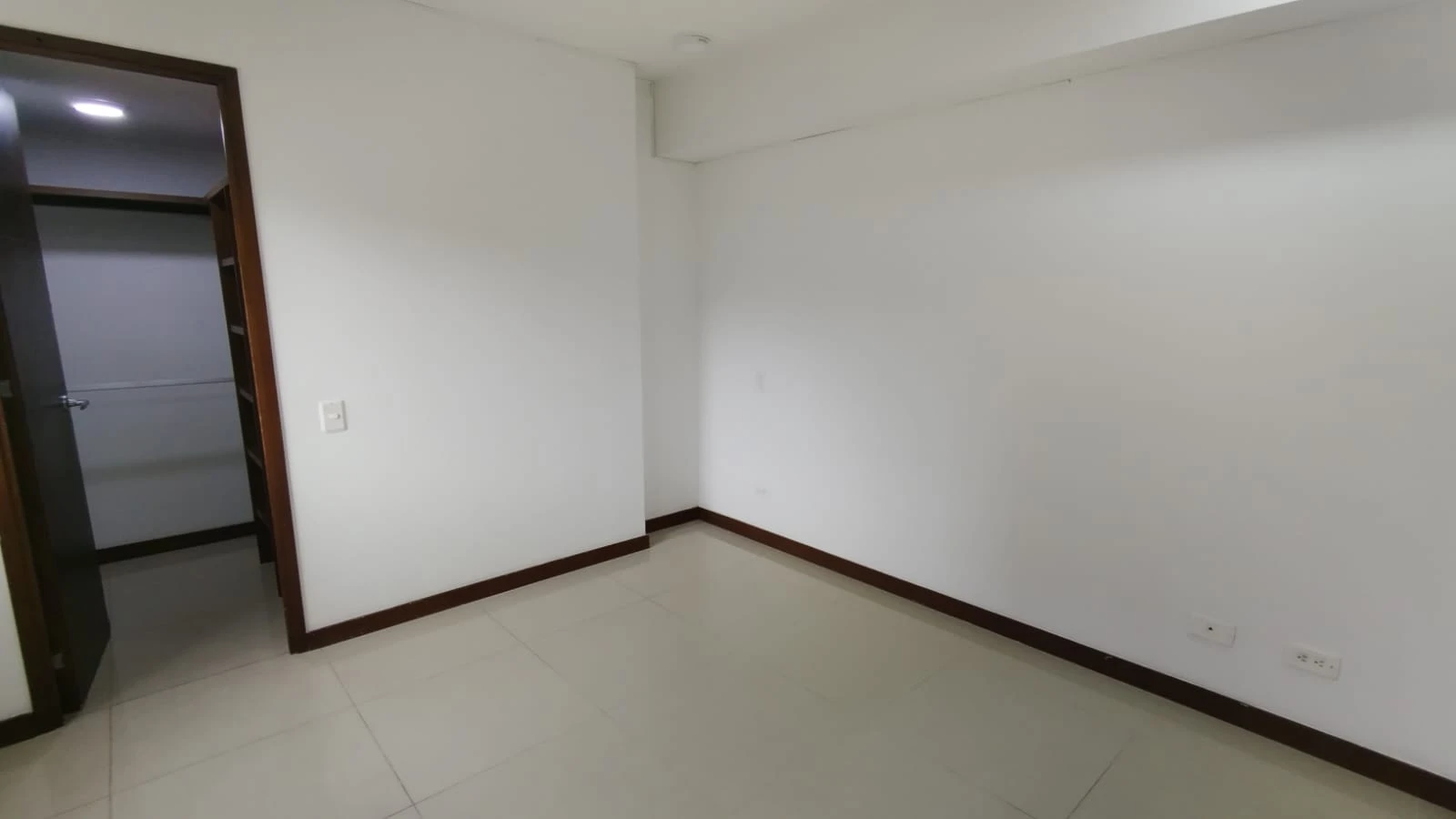 Apartamento En Arriendo Sector Calasanz