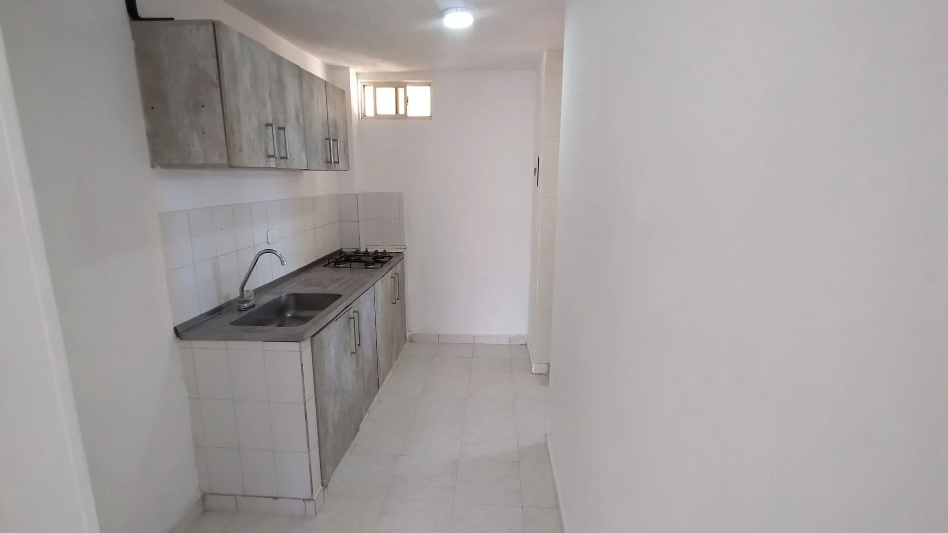 APARTAMENTO DUPLEX EN VENTA EN VILLA CAROLINA.