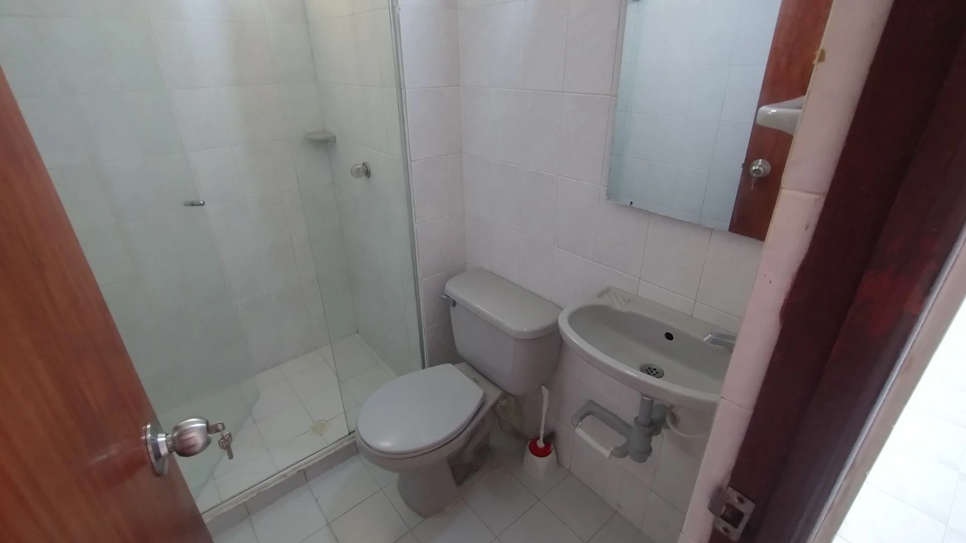 APARTAMENTO DUPLEX EN VENTA EN VILLA CAROLINA.