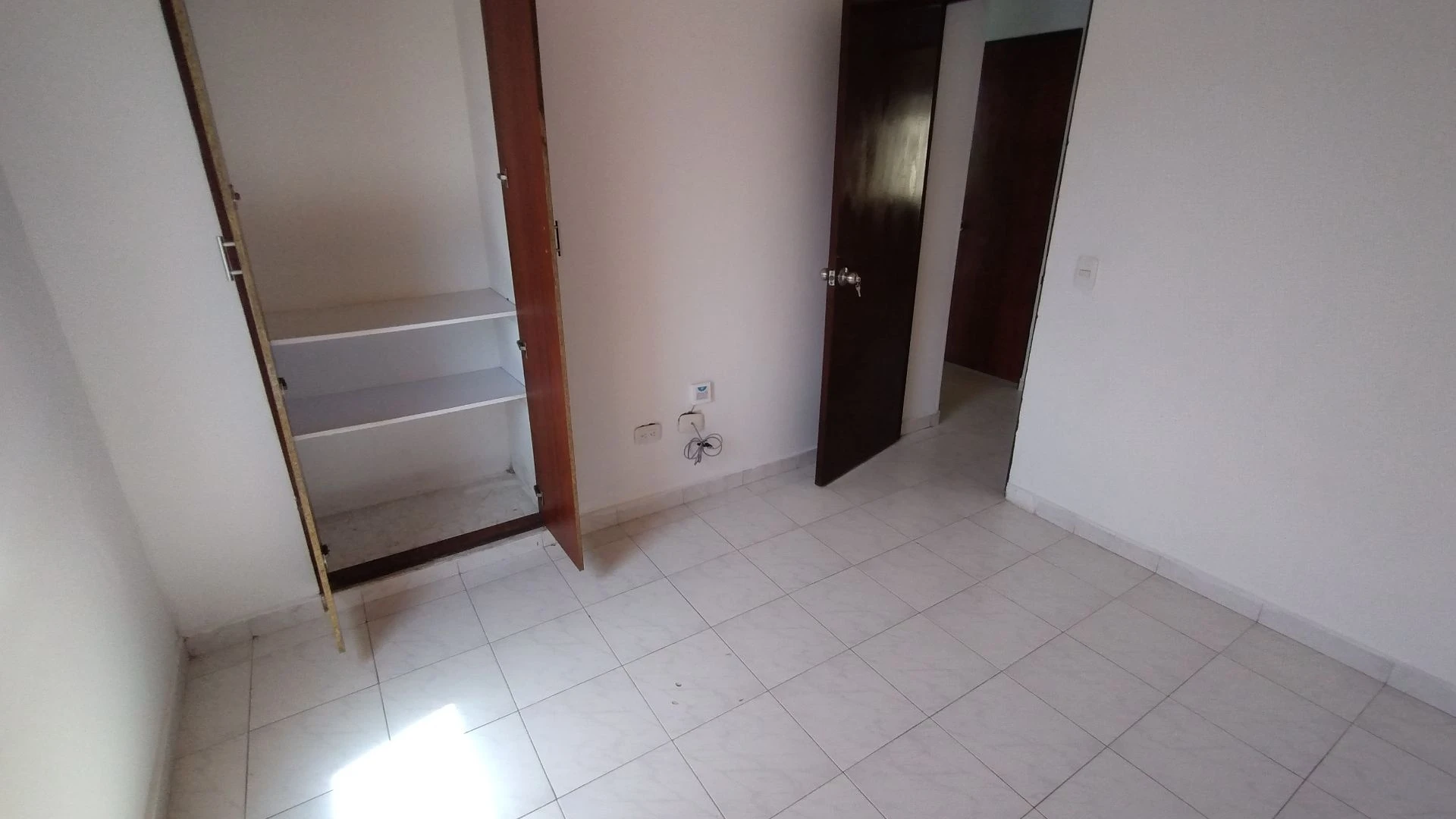 APARTAMENTO DUPLEX EN VENTA EN VILLA CAROLINA.