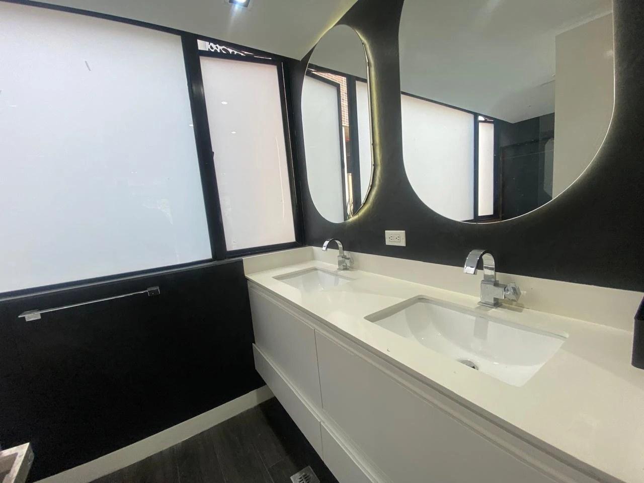 Arriendo Apartamento en el Poblado