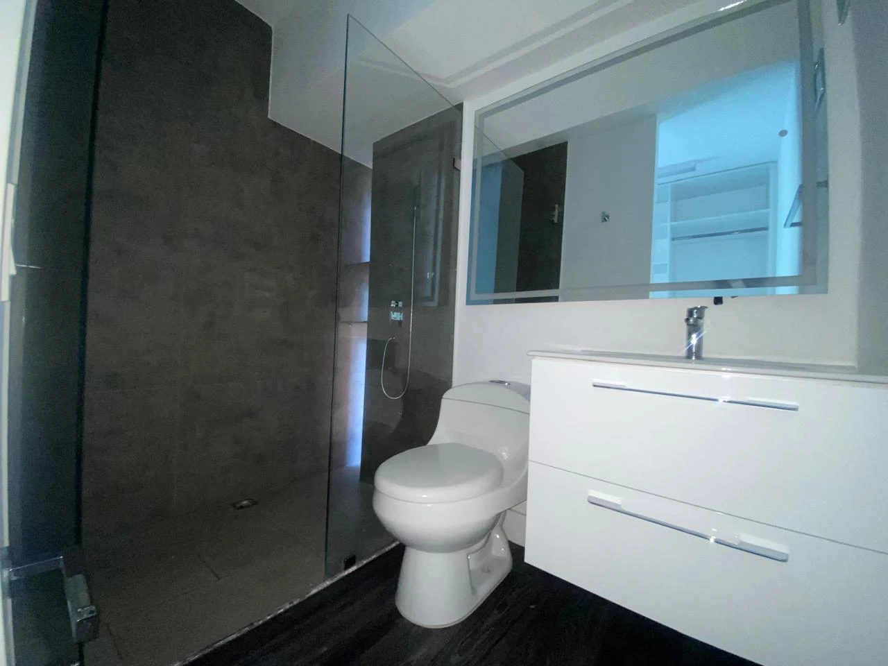 Arriendo Apartamento en el Poblado