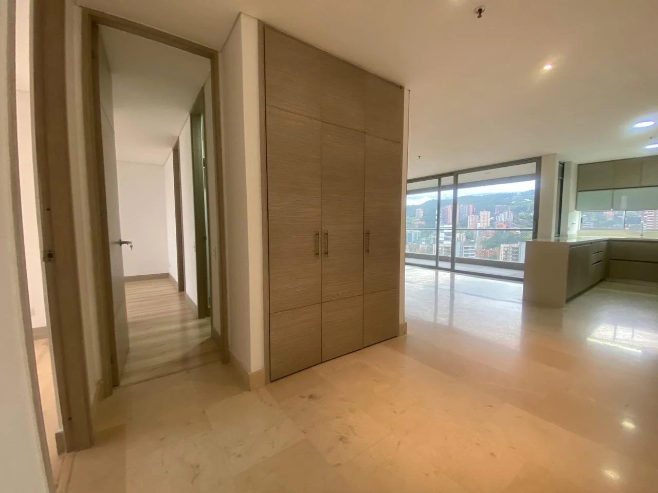 Arriendo Apartamento en el Poblado