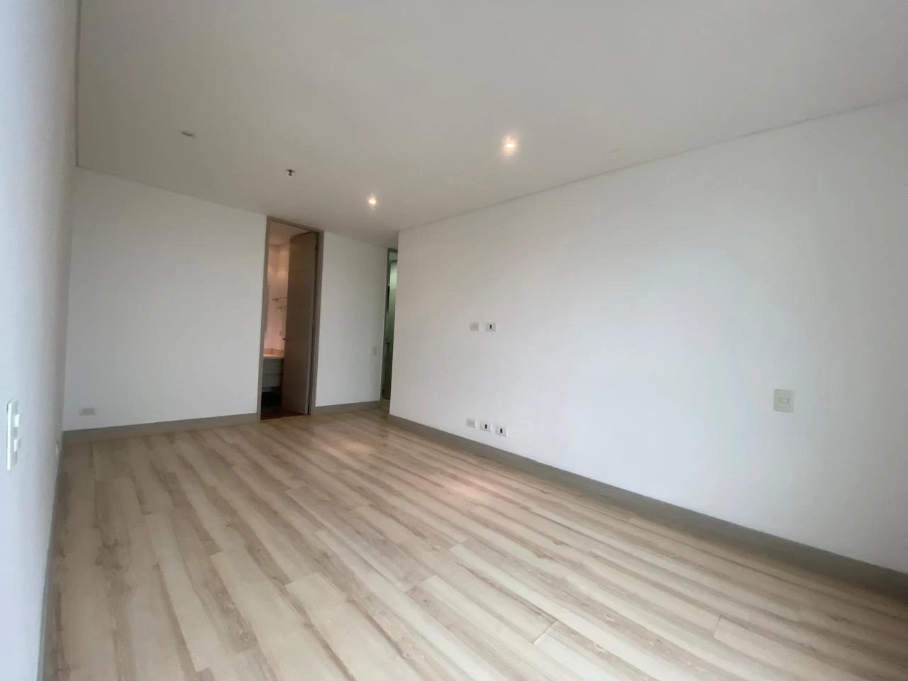 Arriendo Apartamento en el Poblado