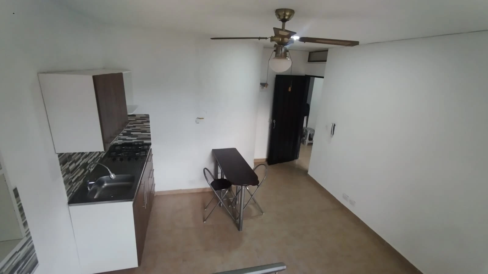 Aparta Estudio Laureles Sector Simón Bolívar