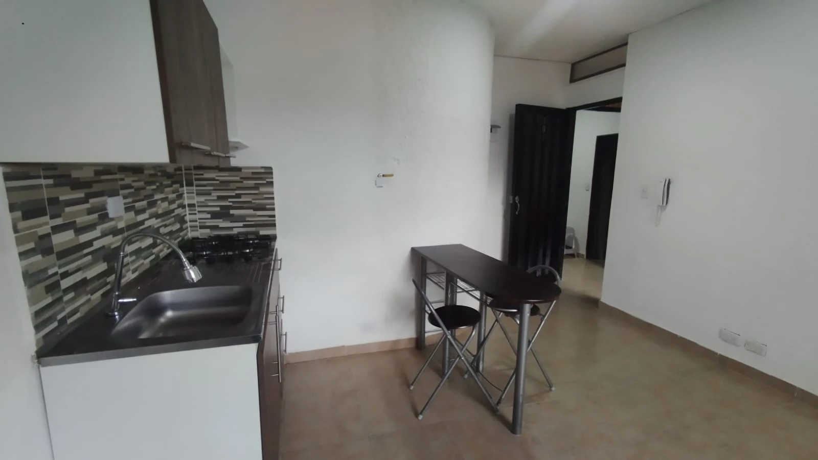 Aparta Estudio Laureles Sector Simón Bolívar